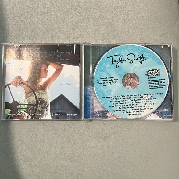 Taylor Swift Debut Cd - Picture 3 of 4